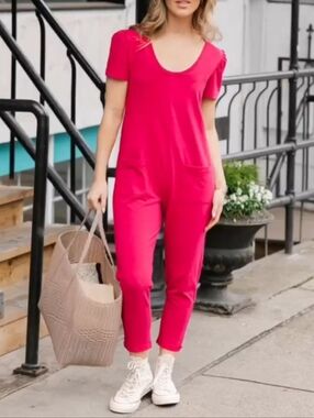 NWT Smash + Tess Mae Romper Short Sleeve Jumpsuit Berry Pink Size XS